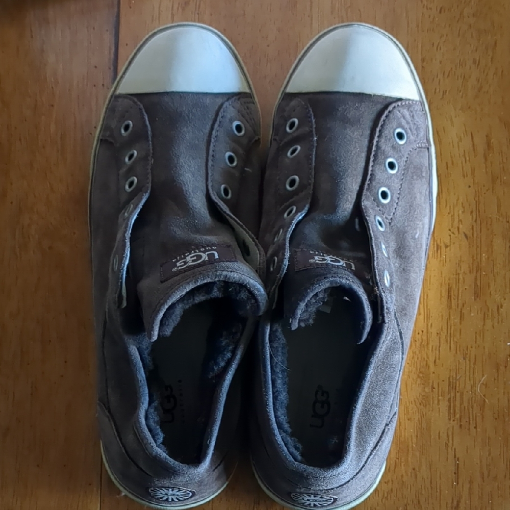 UGG Australia Brown Suede Low Top Lace Up Sneaker Shoes